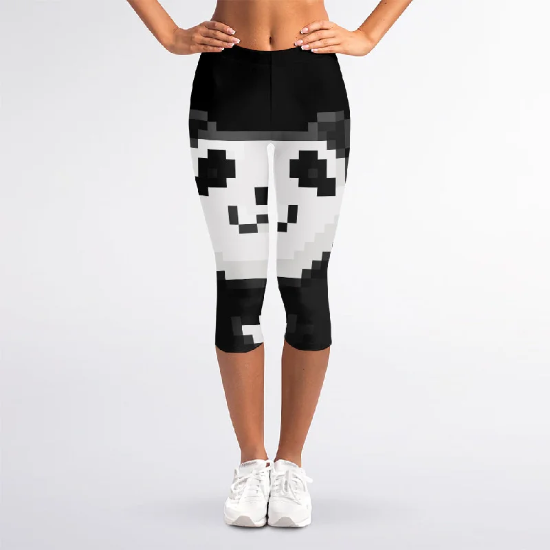 8-Bit Pixel Panda Print Women's Capri Leggings