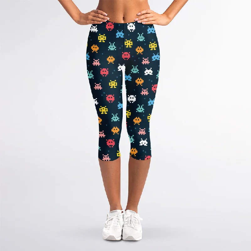 8-Bit Video Game Monsters Pattern Print Women's Capri Leggings