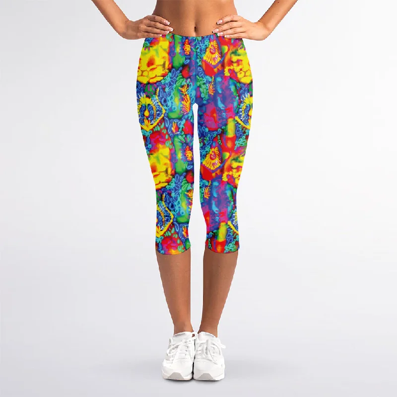 Abstract Psychedelic Print Women's Capri Leggings