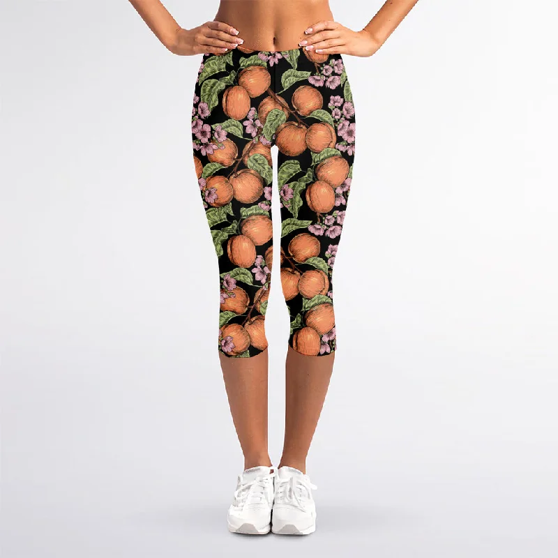 Apricot And Flower Pattern Print Women's Capri Leggings