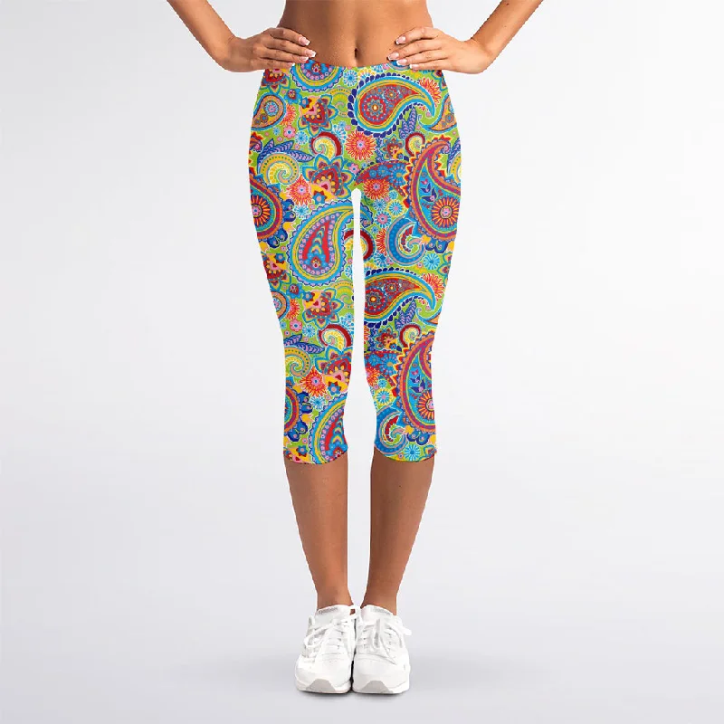 Asian Paisley Pattern Print Women's Capri Leggings