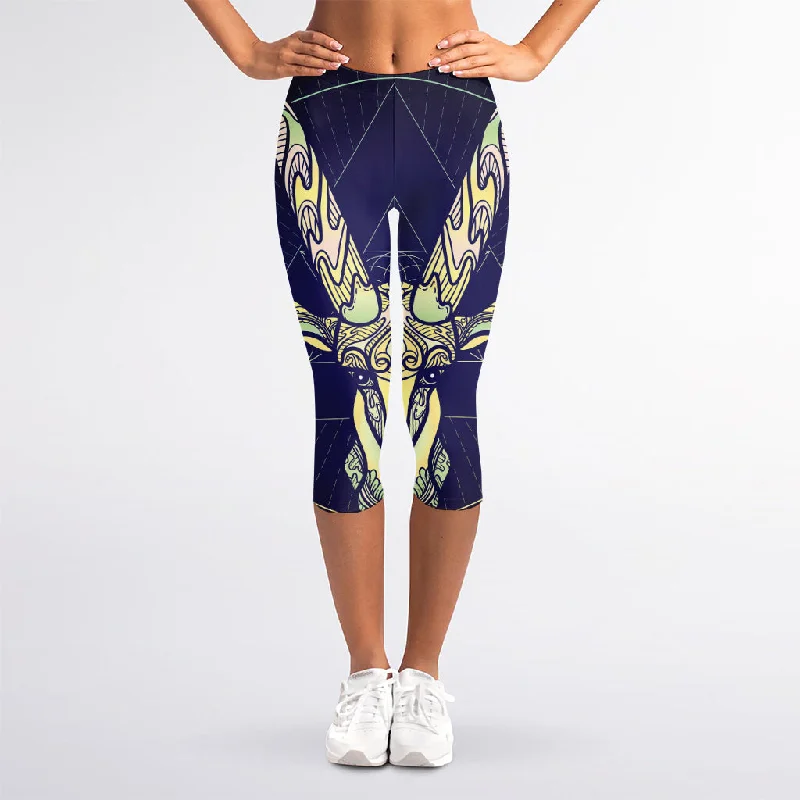 Astrological Capricorn Sign Print Women's Capri Leggings