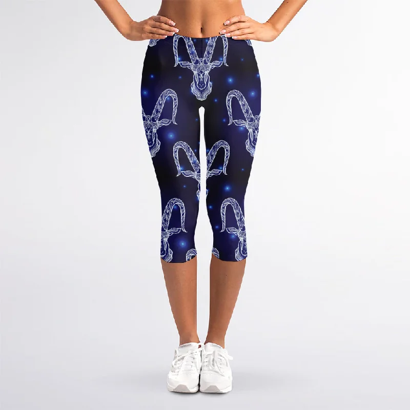 Astrology Capricorn Sign Print Women's Capri Leggings