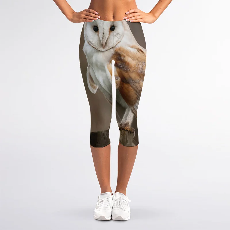 Barn Owl Print Women's Capri Leggings