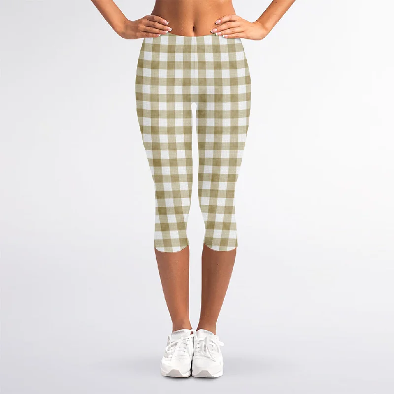 Beige And White Gingham Pattern Print Women's Capri Leggings