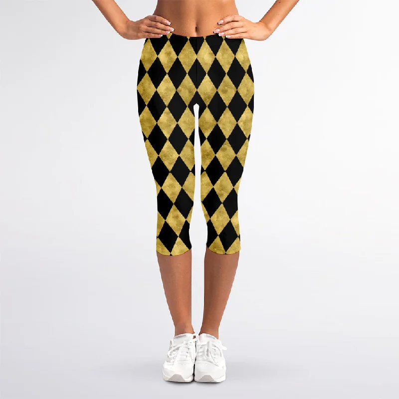 Black And Gold Harlequin Pattern Print Women's Capri Leggings