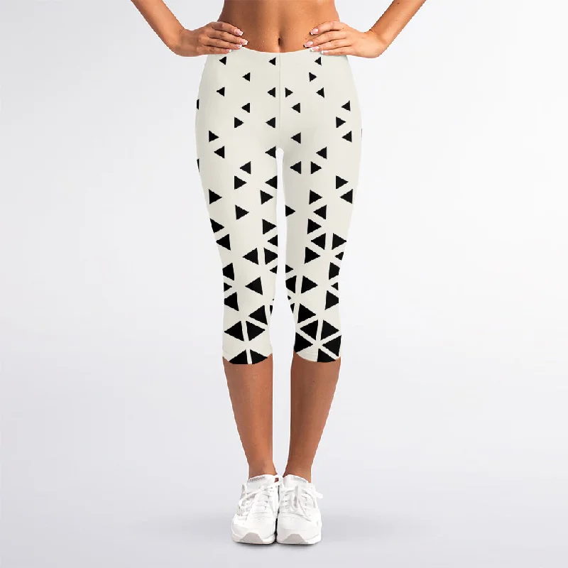 Black And White Geometric Pattern Print Women's Capri Leggings