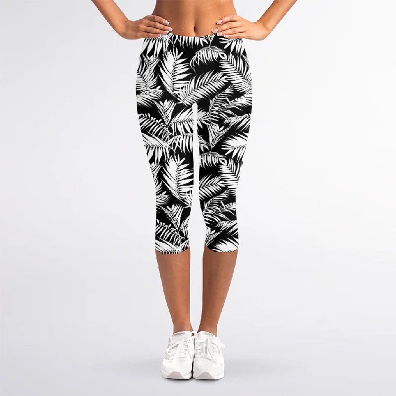 Black And White Palm Leaves Print Women's Capri Leggings