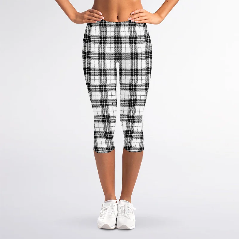 Black And White Tartan Pattern Print Women's Capri Leggings