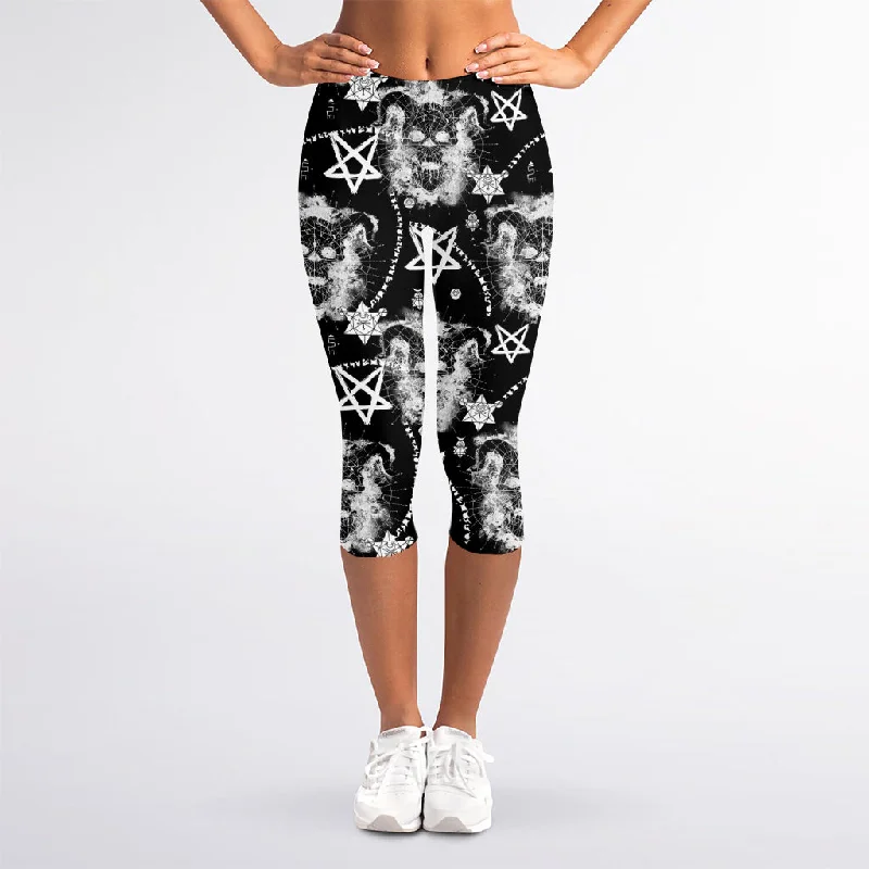 Black And White Wicca Devil Skull Print Women's Capri Leggings