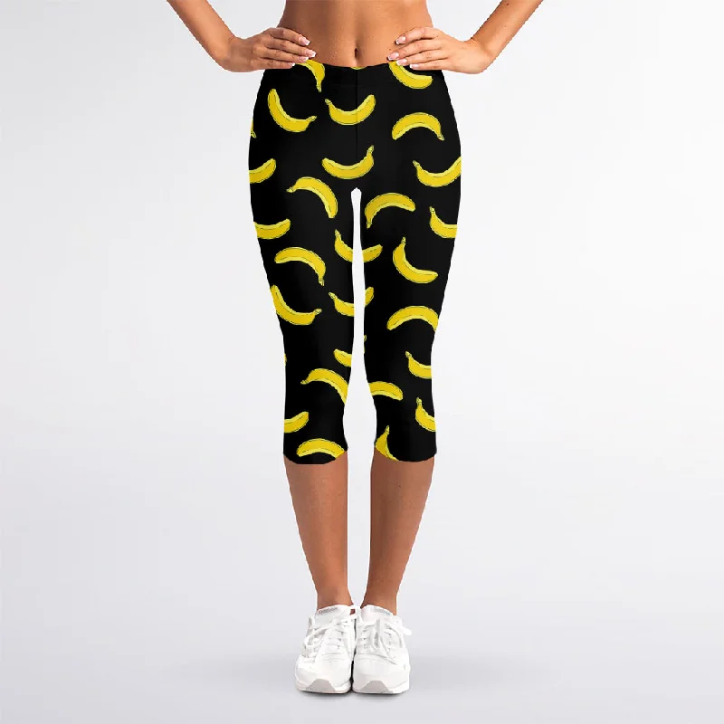 Black And Yellow Banana Pattern Print Women's Capri Leggings