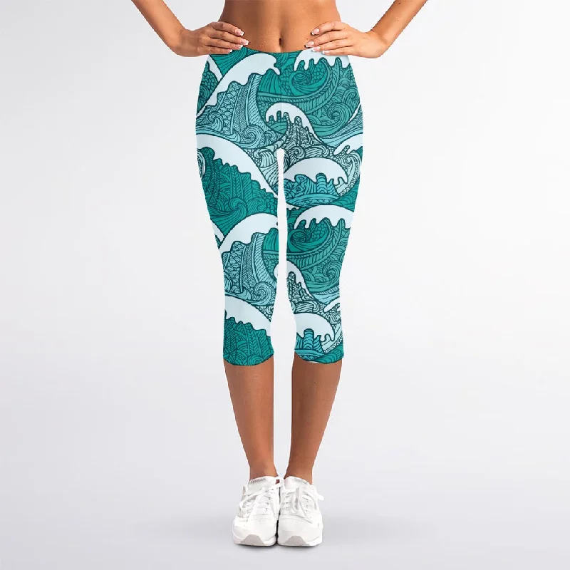 Surfing Wave Pattern Print Women's Capri Leggings