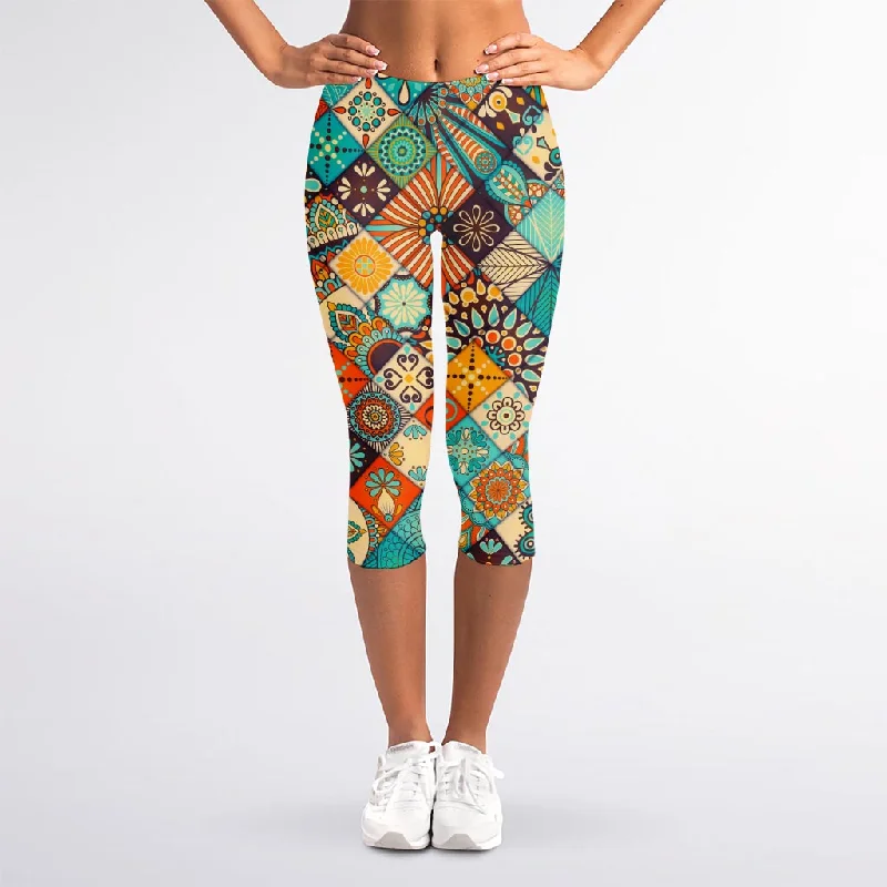 Vintage Mandala Bohemian Pattern Print Women's Capri Leggings