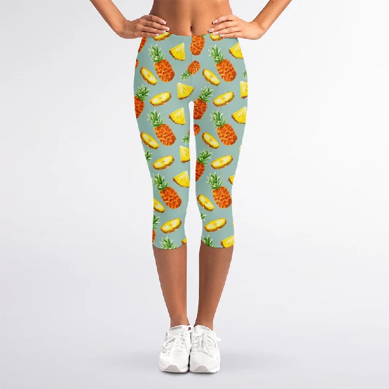 Watercolor Pineapple Pattern Print Women's Capri Leggings